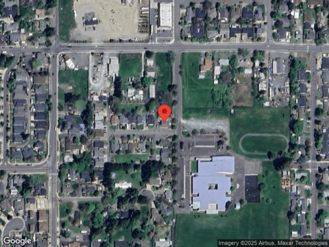 Betty, GRANTS PASS, OR 97526