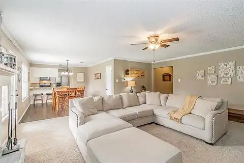 Glenann, NORTH RICHLAND HILLS, TX 76182