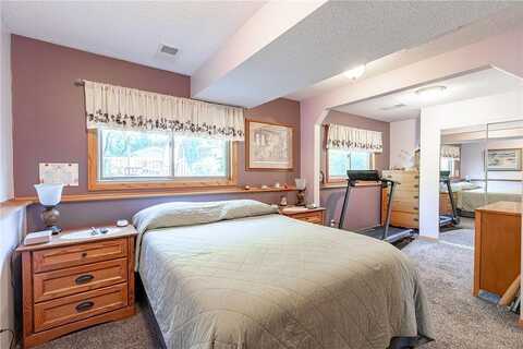 Hallmark, SAINT PAUL, MN 55128