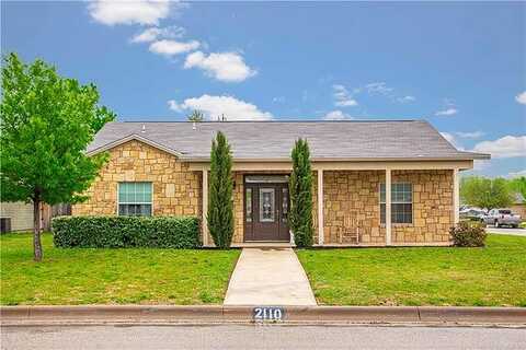 8Th, BROWNWOOD, TX 76801