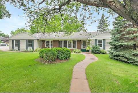 Cooper, SAINT CLOUD, MN 56301