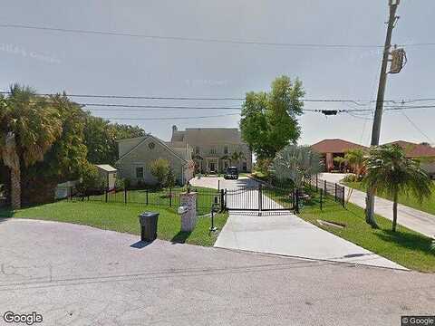 Coral, NORTH FORT MYERS, FL 33903