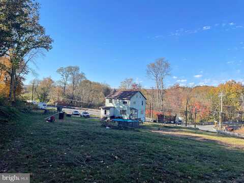 Pine Creek, BARNESVILLE, PA 18214