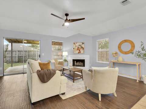 Ranch Hand, FORT WORTH, TX 76131