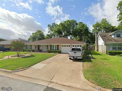 Lilly, ARLINGTON, TX 76010