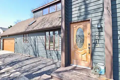 Lombard, JANESVILLE, WI 53545