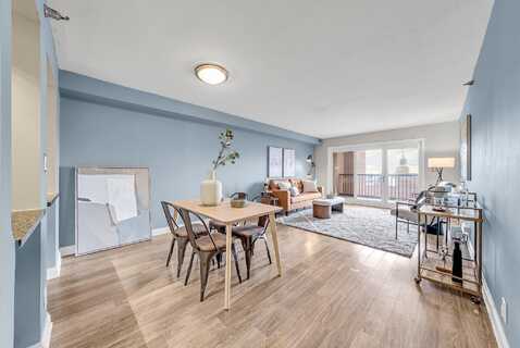 1St, MINNEAPOLIS, MN 55413