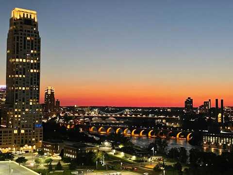 1St, MINNEAPOLIS, MN 55454