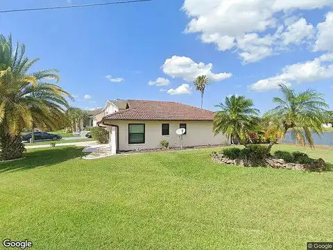 Causeway, LEHIGH ACRES, FL 33936
