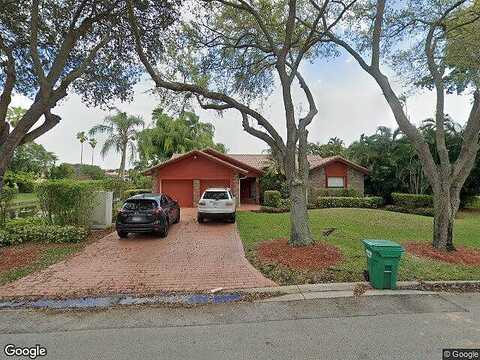 111Th, CORAL SPRINGS, FL 33071