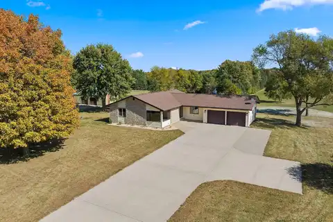 Highland, WASECA, MN 56093