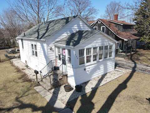 Elm, NEENAH, WI 54956