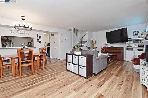 Vista Greens, HAYWARD, CA 94541