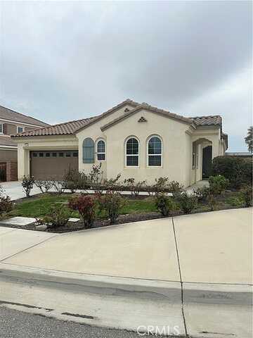 Bonica, LAKE ELSINORE, CA 92532