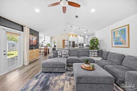 Yesteroaks, PENSACOLA, FL 32504