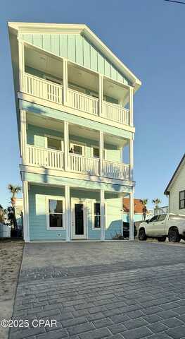 Holiday, PANAMA CITY, FL 32408