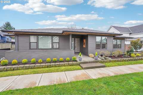 114Th, VANCOUVER, WA 98685
