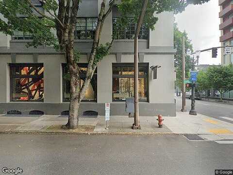 Glisan, PORTLAND, OR 97209