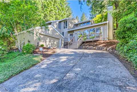 Aquinas, LAKE OSWEGO, OR 97035