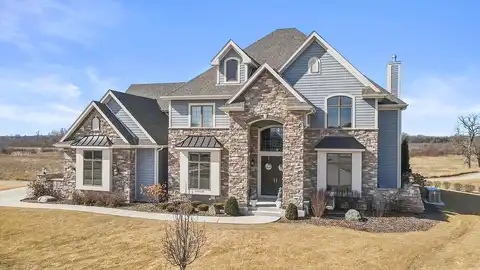 Tamarack, MENOMONEE FALLS, WI 53051