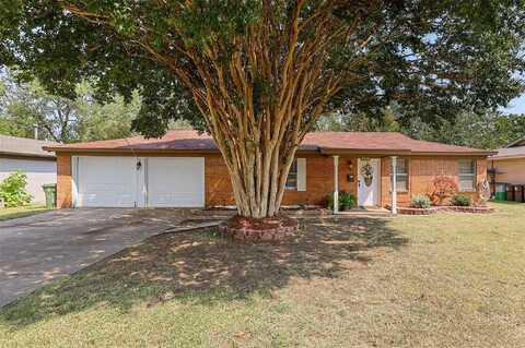 Reeves, NORTH RICHLAND HILLS, TX 76117