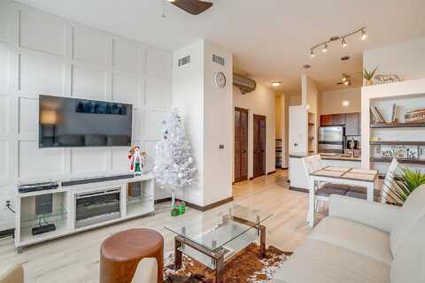 Lancaster, FORT WORTH, TX 76102