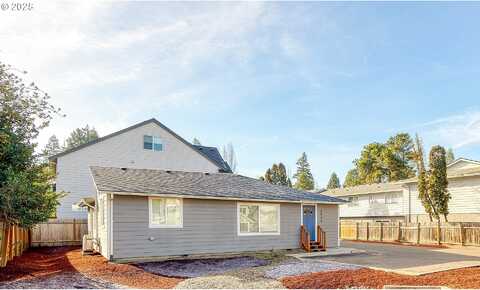 3Rd, NEWBERG, OR 97132