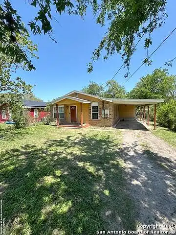 Alta Vista, BEEVILLE, TX 78102