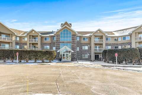 Lake, CHANHASSEN, MN 55317