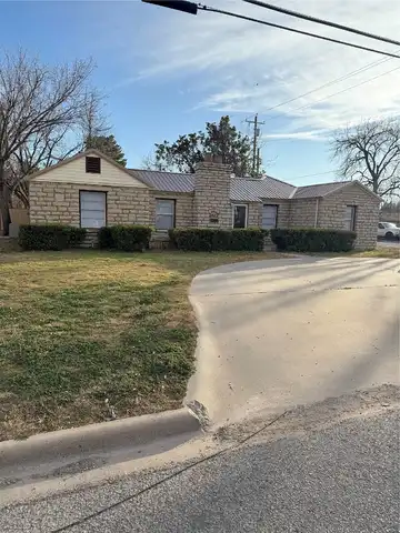 Bismarck, VERNON, TX 76384