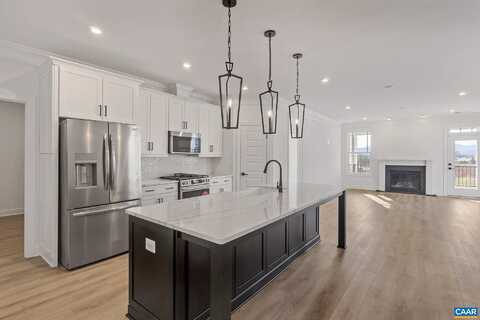 Ridgeline Dr, WAYNESBORO, VA 22980