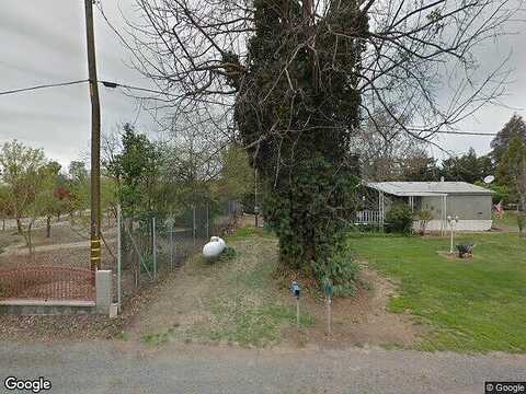 Rd 182, Exeter, CA 93221