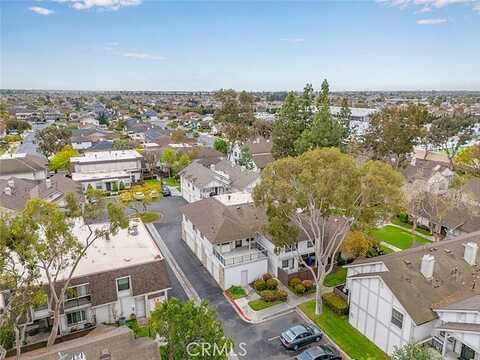 Brownstone Circle, Cypress, CA 90630