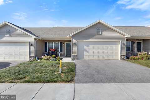 Palomino Way #206, RED LION, PA 17356