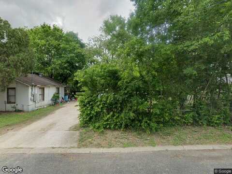 Sixth St, Seguin, TX 78155