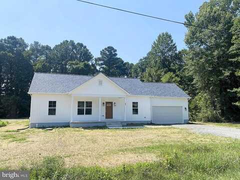 Huntsman Way, Montross, VA 22520