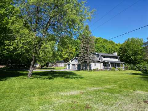 277 Hicks Road, Malone, NY 12953