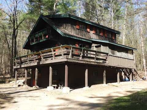 2 Rockledge Lane, Jay, NY 12941
