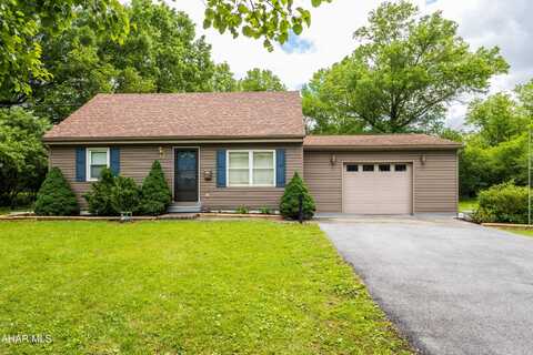 1316 N Montgomery Street, Hollidaysburg, PA 16648