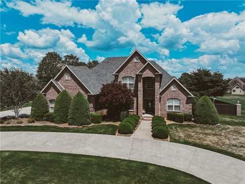 11136 W Stonebriar DR, Bentonville, AR 72712