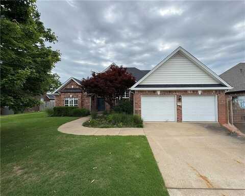 407 Lyndal LN, Bentonville, AR 72712