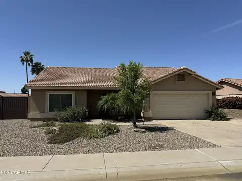 920 N QUARTZ Street, Gilbert, AZ 85234