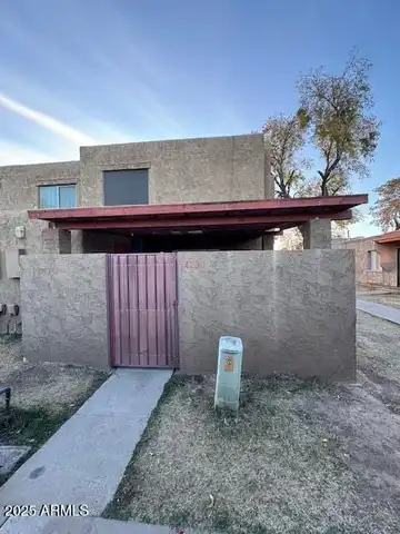 4230 N 68TH Avenue, Phoenix, AZ 85033