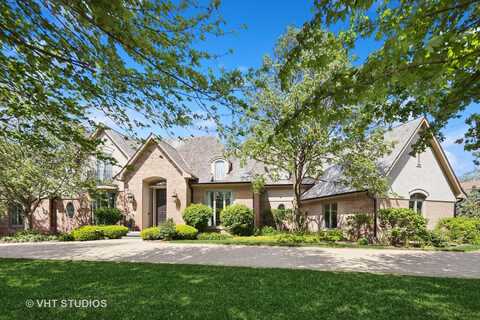 1701 Midwest Club Parkway, Oak Brook, IL 60523