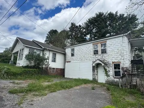 504 Scott Ave, BECKLEY, WV 25801