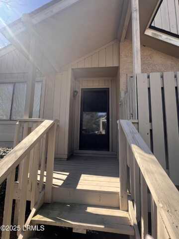 5 Gumtree Road, Hilton Head Island, SC 29926