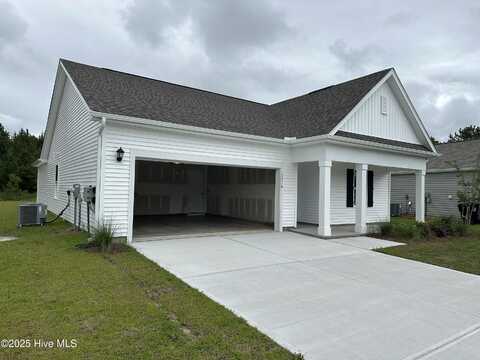 1516 E Black Squirrel Lane, Bolivia, NC 28422