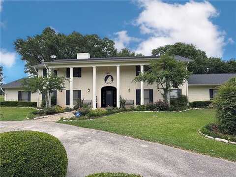 601 East Collard Street, Madisonville, TX 77864