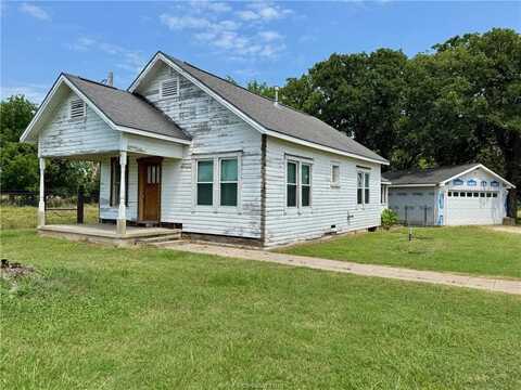 2110 East Hanna Street, Calvert, TX 77837