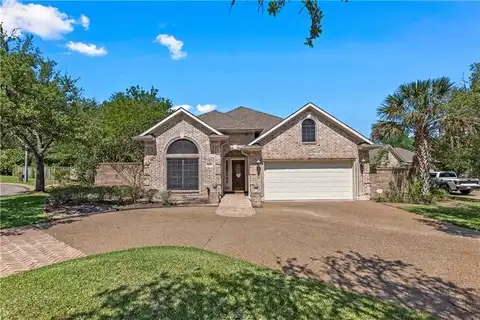 926 Grand Oaks Circle, College Station, TX 77840